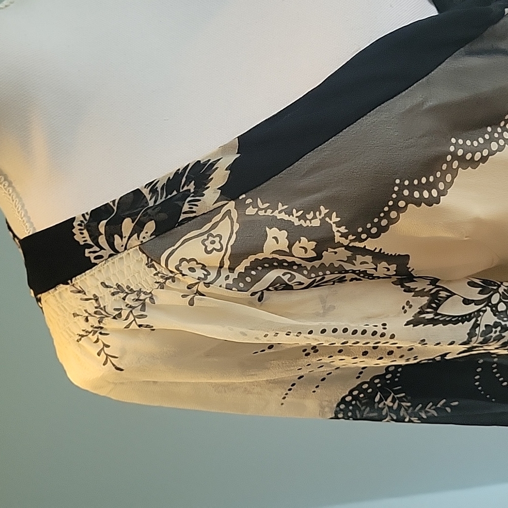 Dress - Picture 3 of 12